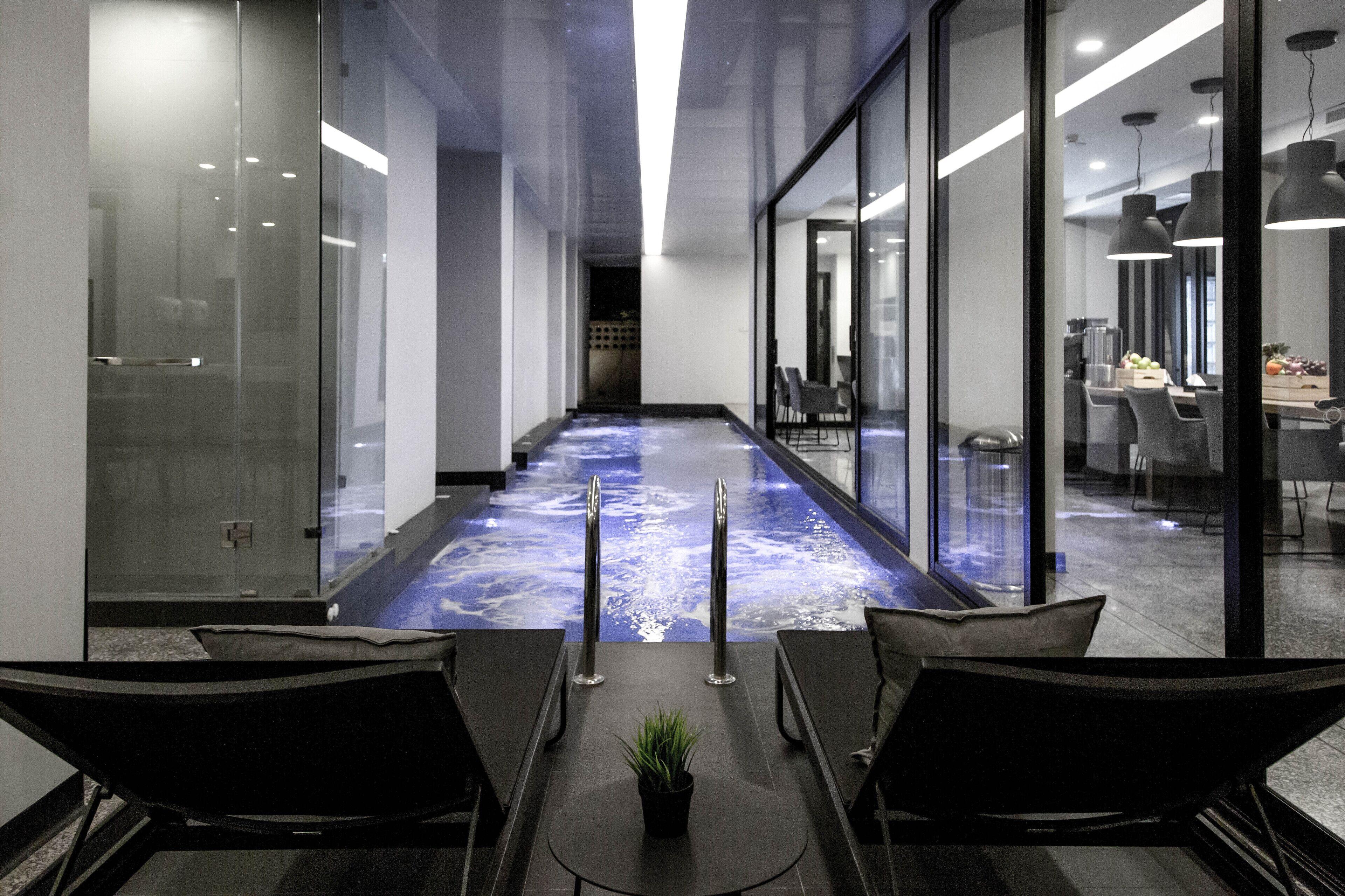 Crew Hotel — Photos 2